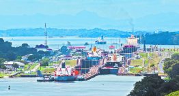 Canal de Panamá «monitorea» posible impacto comercial por guerra en Oriente Medio