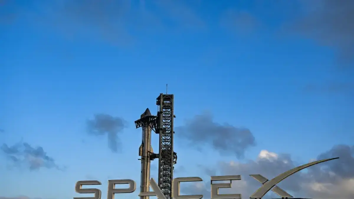 SpaceX tiene previsto presentar su solicitud de OPI esta semana; acciones espaciales se disparan