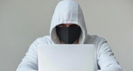 ¡Cuida tu bolsillo de los fraudes bancarios! Cada día presentan casi 14,000 quejas por este delito