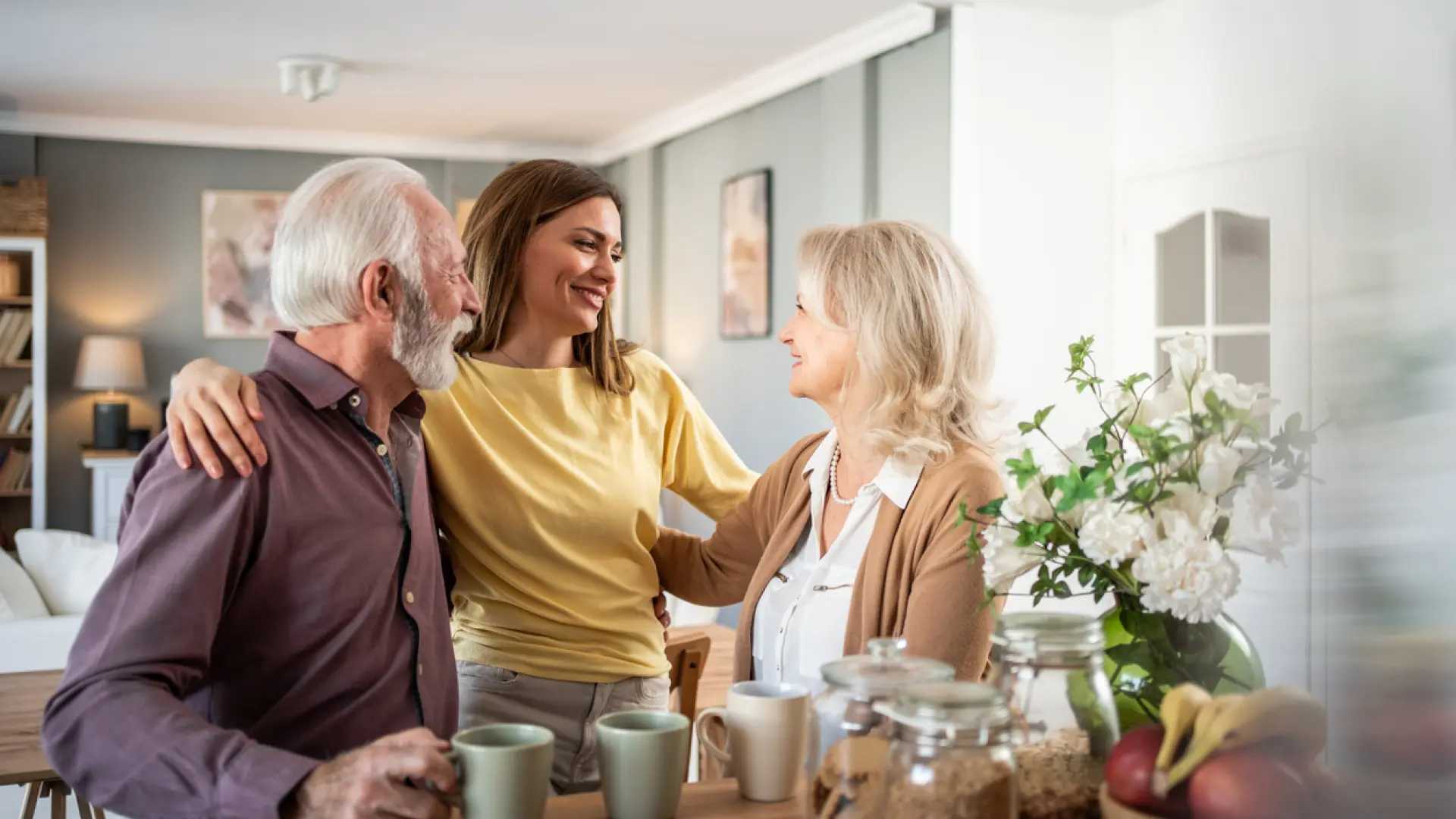 Javier Ortega, psicoterapeuta familiar: «Con los padres por supuesto cabe la ayuda, pero debe ser proporcional a nuestras posibilidades»