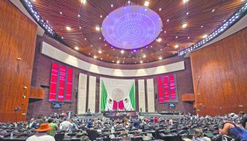 Retrasan envío; Ejecutivo revisa reforma electoral