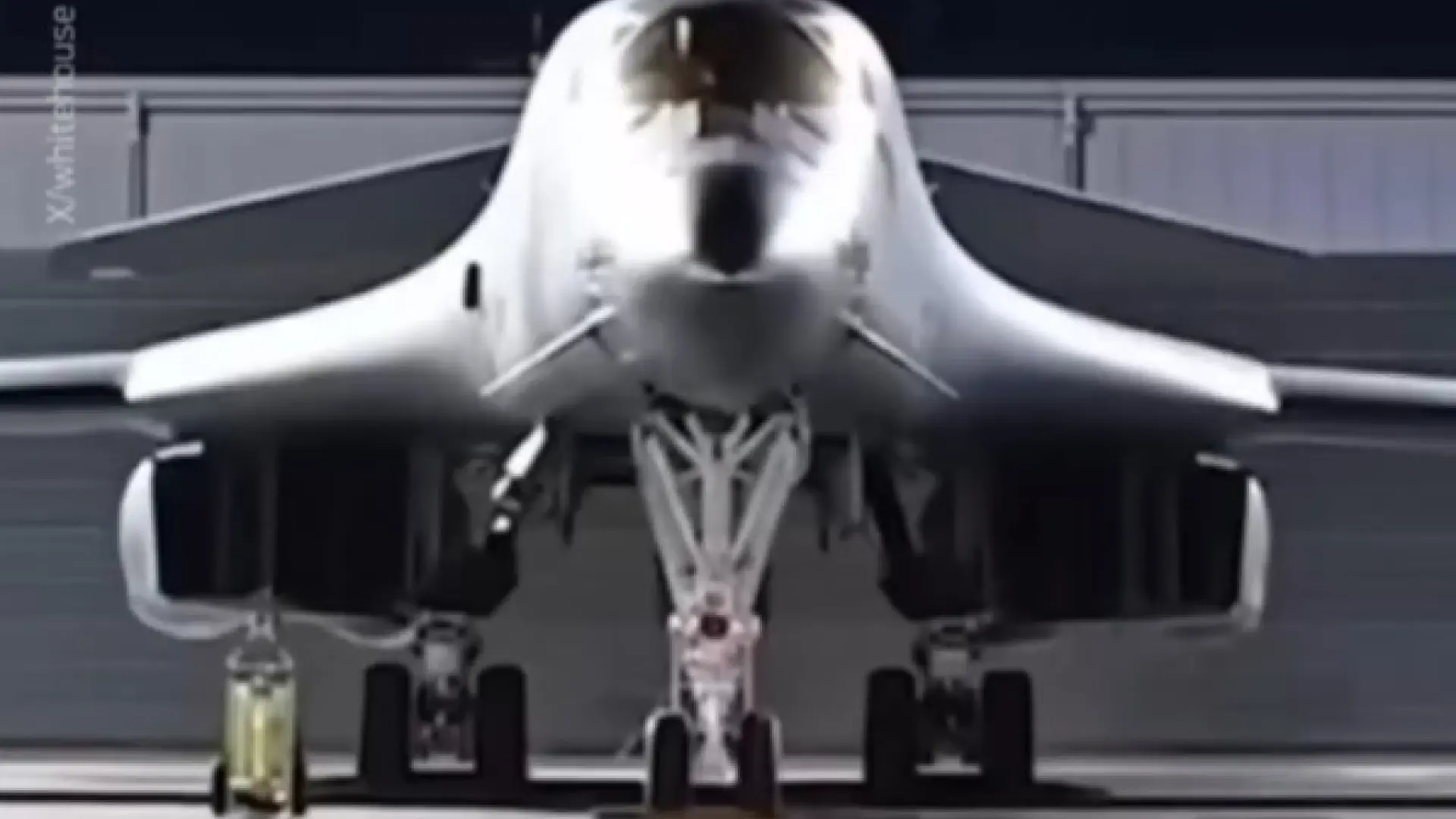 La Casa Blanca muestra los bombardeos en Irán en un vídeo al ritmo de la 'La Macarena'