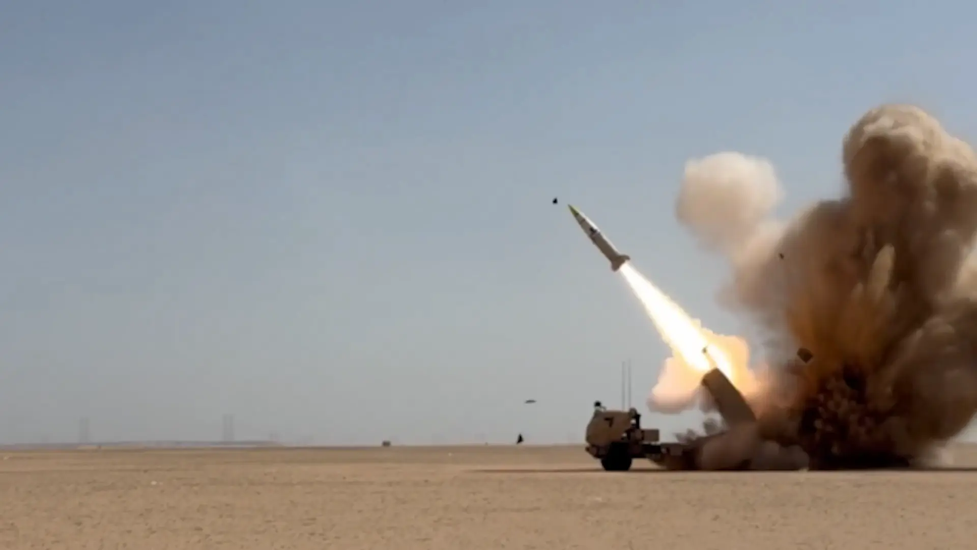 Estados Unidos utiliza por primera vez en la historia misiles de precisión de largo alcance en la guerra contra Irán