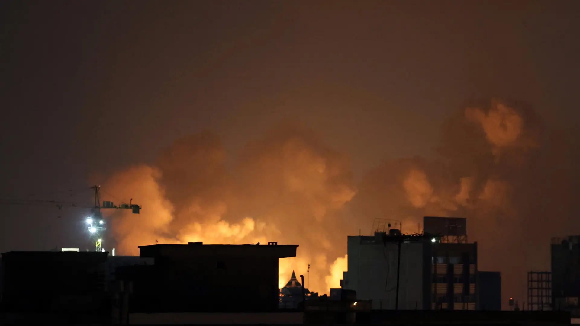 Guerra en Irán y última hora del ataque de Israel y EEUU, en directo | Israel lanza otra oleada de ataques «a gran escala» contra Teherán e intensifica los bombardeos sobre Beirut