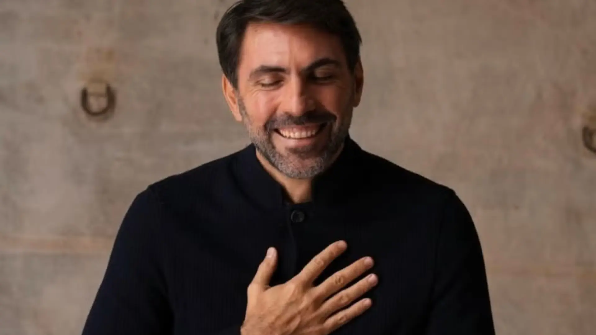 Daniel Lumera, biólogo y naturalista: «Pasamos el 47% del tiempo del día en pensar en lo que no está sucediendo»