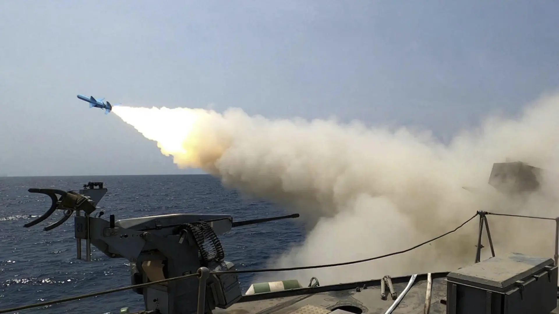 Arabia Saudí intercepta más de 25 drones lanzados contra su territorio