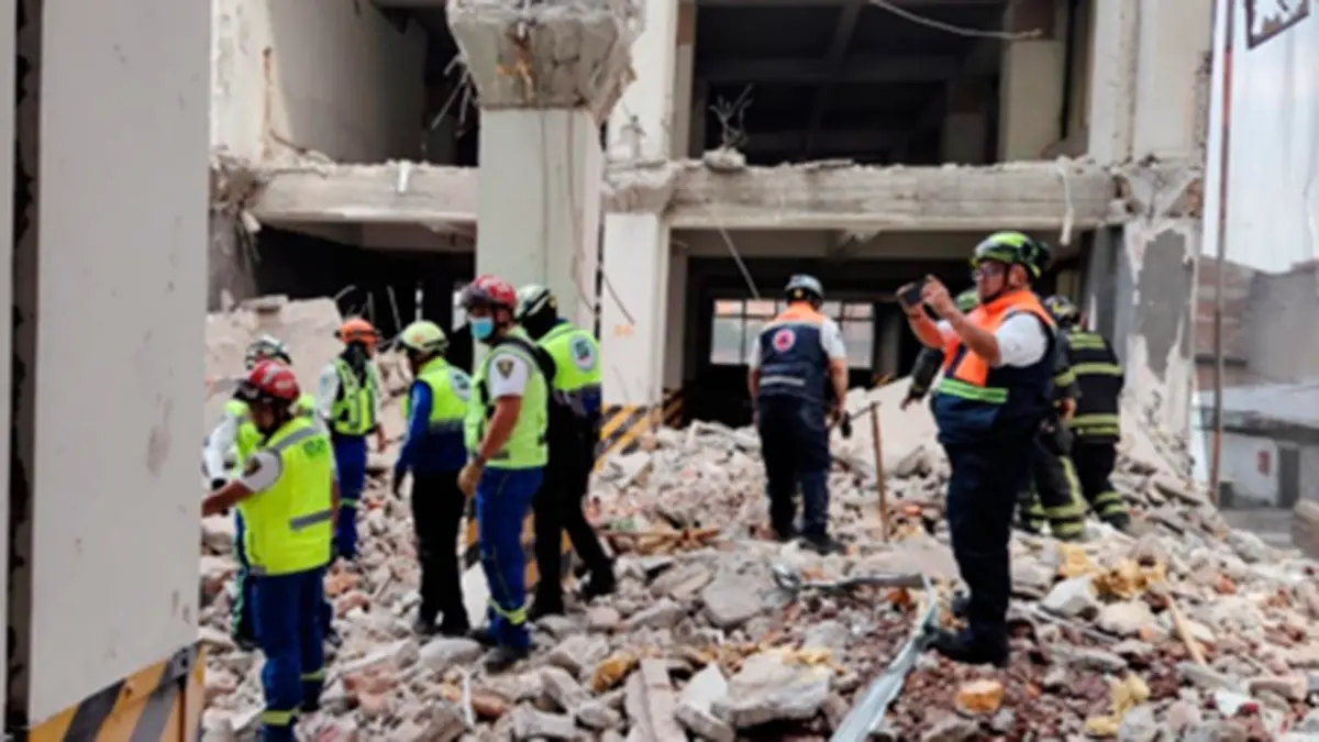 Derrumbe en San Antonio Abad: Confirman muerte de tercer trabajador tras colapso de edificio en CDMX