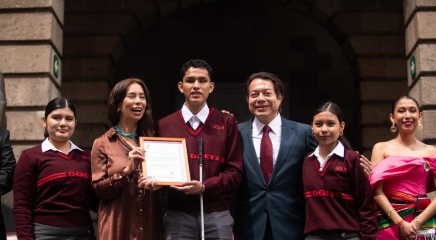 Mario Delgado anuncia acuerdo entre CECyTE, DGETI y TecNM para garantizar libre tránsito educativo