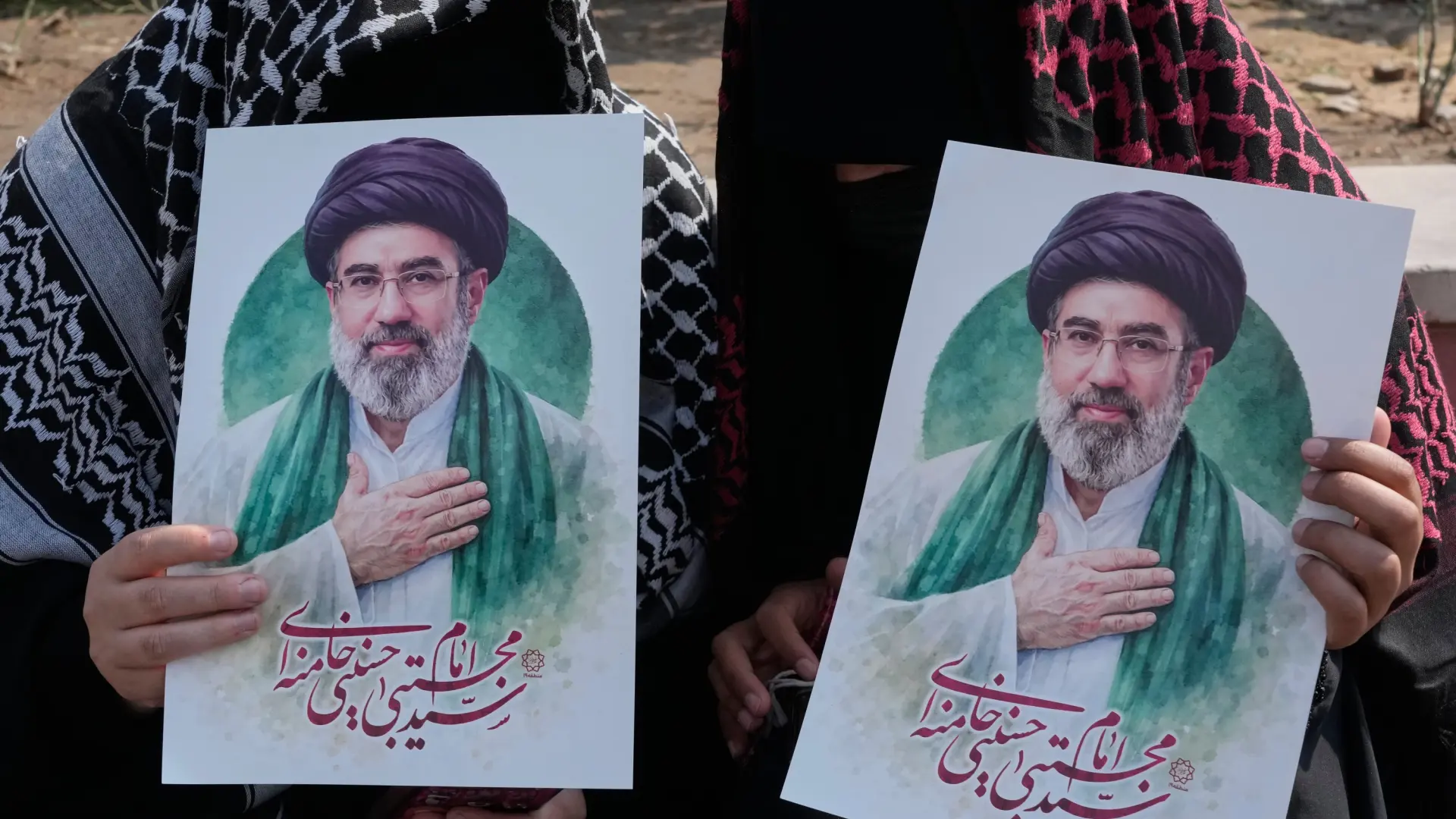 Mojtaba Jamenei ha sido trasladado en secreto a Moscú para ser operado, según un periódico kuwaití