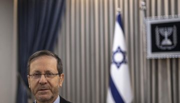 Isaac Herzog, presidente de Israel, dice que Europa debería apoyar los esfuerzos para erradicar a Hezbolá