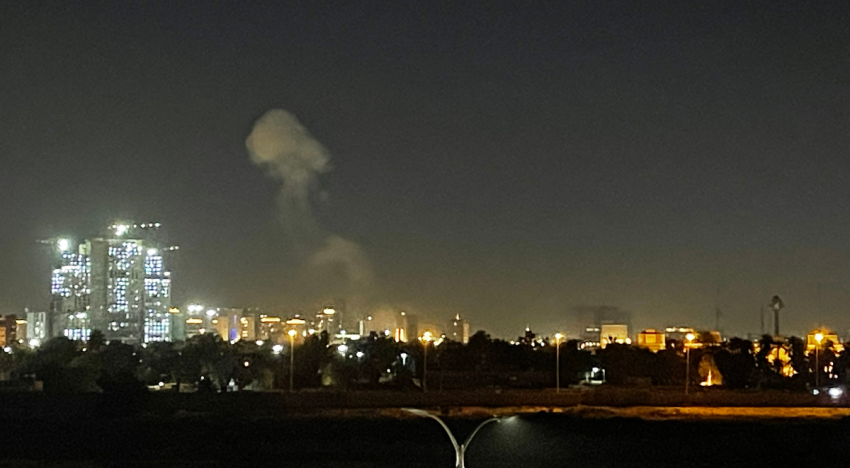 Embajada de EU en Bagdad enfrenta ataque con drones y cohetes