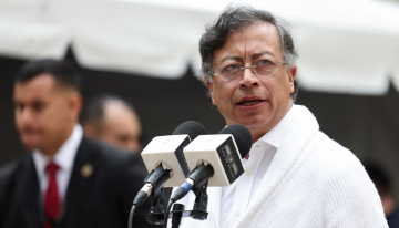 Gustavo Petro rechaza las acusaciones de EU sobre nexos con el narcotráfico