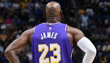 LeBron James rompe el récord de más partidos jugados en la NBA