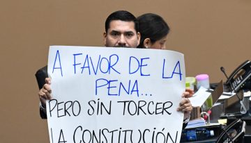 El Salvador aprueba prisión perpetua para menores criminales