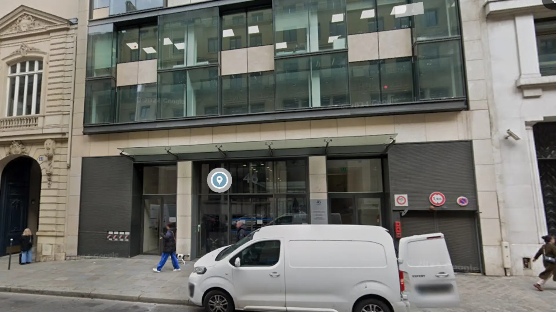 Un detenido tras un atentado bomba frustrado contra un edificio de Bank of America en París