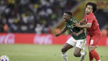 Con la mente en Ghana, Panamá vence 2-1 a Sudáfrica