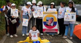 Reunión cancelada en la frontera desbarata esperanzas de familias de presos colombianos en Venezuela