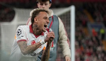 Perder un dedo en la Champions: el drama de Noa Lang, el futbolista de Galatasaray que será operado para reconstruirle el pulgar