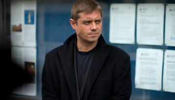 Murió reconocido actor que había sido condenado por pedofilia: fue hallado sin vida en la prisión