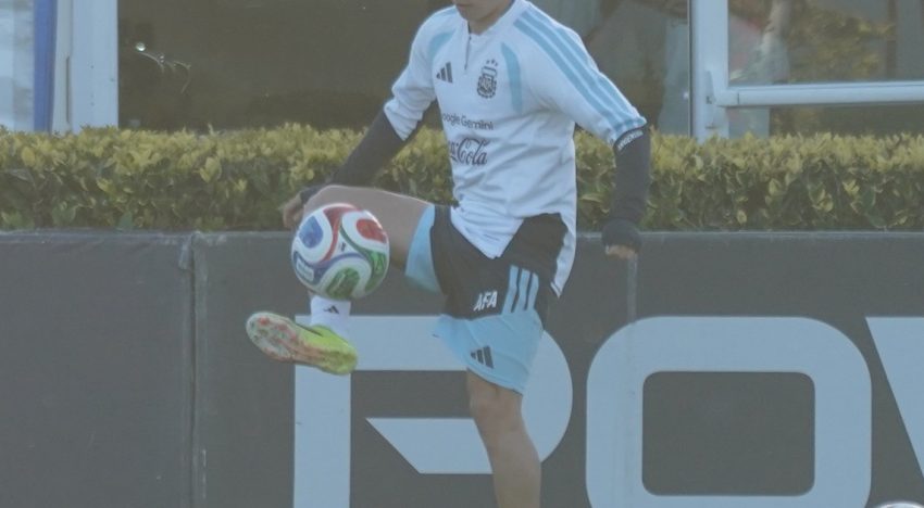 Gianluca Prestianni, entre el ruido tras el escándalo con Vinicius y la contención de Scaloni con el sueño de jugar el Mundial 2026