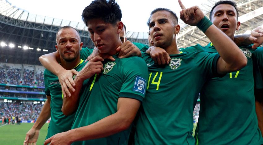 Bolivia e Irak chocan en una de las finales del repechaje internacional: el sueño compartido de volver a jugar un Mundial
