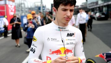 Fórmula 3: el ítalo-argentino Mattia Colnaghi se llevó un punto en su debut