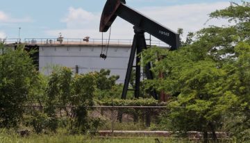 Producción petrolera de Venezuela alcanzó los 1,1 millones de barriles diarios en marzo