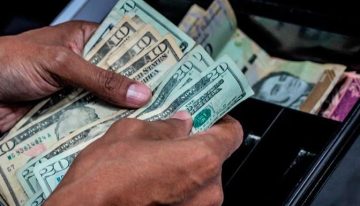 Experto asegura que la dolarización no es la única ni la mejor opción económica para Venezuela