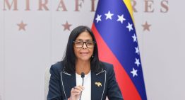 ¿Sucesión o traición? El avance de Delcy Rodríguez en el tablero chavista lejos de Nicolás Maduro