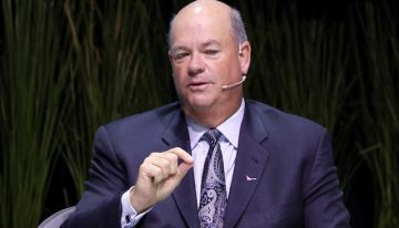 Venezuela necesita «reconfigurar» su sistema fiscal para atraer inversiones, según CEO de ConocoPhillips