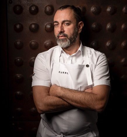 Rafa Zafra, chef del restaurante Rural: «Con la carne, lo más difícil es saber qué necesita cada pieza. No se pueden tratar igual unas carrilleras, un hígado o un lomo»