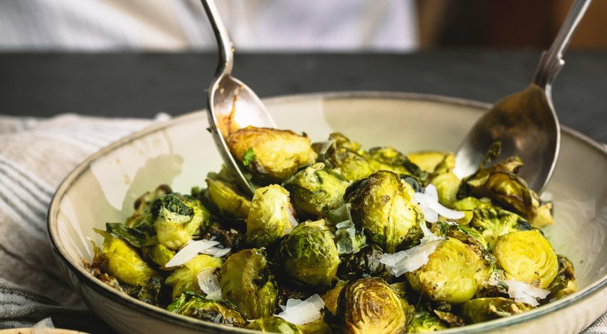 5 recetas deliciosas para amar la col: de la ensalada más rápida a las albóndigas más saludables, perfectas para el viernes de Cuaresma