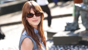 Virtudes Ruíz, médico estético: «Es un gran error no aplicar el protector solar con la frecuencia adecuada, dura unas dos o tres horas y muchas personas no se la vuelven a echar a lo largo del día»