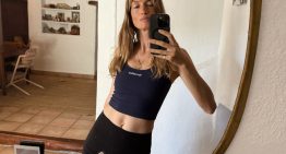 La tabla de ejercicios exprés que me descubríó una modelo de 40 años: «Son 5, 10, 20 mins de entrenamiento funcional, sentadillas y flexiones, que puedo hacer en cualquier lugar»