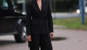 Las sevillanas más elegantes están agotando en Zara estos conjuntos de dos piezas que son perfectos para lucir este Viernes Santo