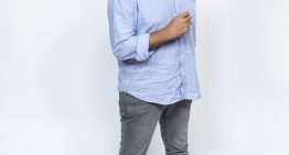 «Cuando el arquitecto Javier Carvajal construyó la casa de su familia, eligió una parcela  en Somosaguas que le permitía  vivir sin ser visto», por Luis Alemany