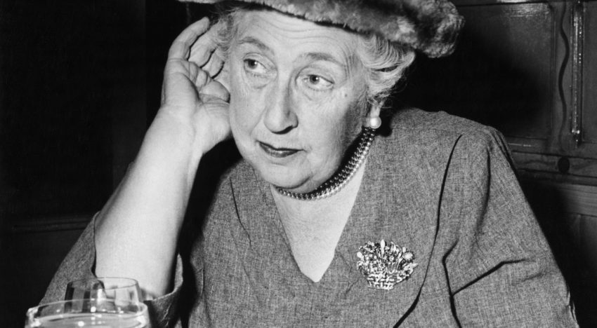 Agatha Christie, escritora: «Uno no se da cuenta de los momentos realmente importantes de su vida hasta que es demasiado tarde»