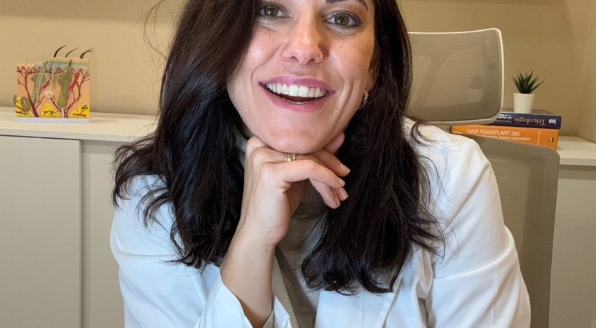 Claudia Bernárdez, dermatóloga: «En primavera se debe lavar el pelo frecuentemente alternando champús y masajeando el cuero cabelludo a fondo para eliminar el polen y aumentar el volumen»