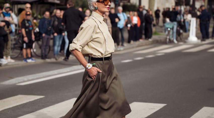 De la bohemio-intelectual ideada por Miuccia Prada a la de cuadros adorada por las parisinas, estas son las 5 faldas aprobadas por las expertas en moda esta primavera