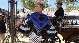 La Feria de Abril y su protocolo de estilo particular: Rocío Peralta, Carmen de la Puerta y Laura Sánchez nos dan los mejores consejos para acertar