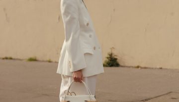 Han llegado a Zara los pantalones de lino perfectos para llevar con blusa y son ideales para madrinas de comuniones y bautizos