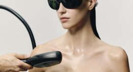 Marjori Garcerant, médico estético: «La radiofrecuencia consigue engrosar la dermis, generar un efecto lifting y estirar las fibras de colágeno»