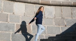 Patricia Vera, entrenadora: «Aunque te miren raro por no coger el ascensor, debes saber que subir escaleras es la mejor forma de entrenar cardio y fuerza»