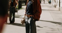 Manuel Casals acaba de publica 'Las seis dimensiones de la felicidad' , un manual que reivindica el bienestar integral como sinónimo de felicidad