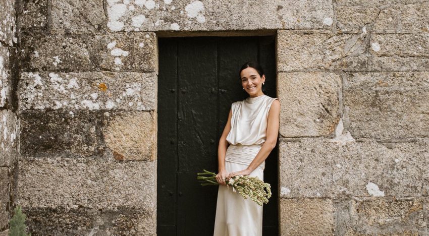 La novia gallega del vestido satinado que parece protagonista de ‘El Gran Gatsby’
