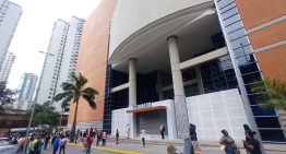 Las medidas de racionamiento eléctrico podrían extenderse en centros comerciales de Venezuela