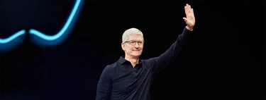 "Esto no es un adiós". Tim Cook se desnuda (emocionalmente) en su despedida como CEO de Apple