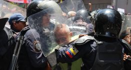 Foro Penal confirmó la detención de Ort Betancourt durante represión de protesta sindical en Caracas