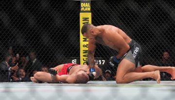 Lo que no se vio de la noche salvaje de la UFC 327: el terrible nocaut de Ulberg con el tendón roto, el último capricho de Trump y dos argentinos en la lona