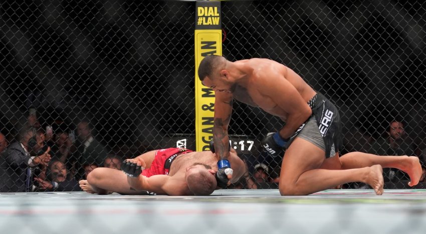 Lo que no se vio de la noche salvaje de la UFC 327: el terrible nocaut de Ulberg con el tendón roto, el último capricho de Trump y dos argentinos en la lona